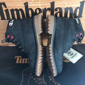 Women’s 5 Timberland Champion Premium Boots